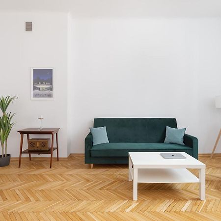 Stylish Apartment Swietojanska By Noclegi Renters Warszawa Zewnętrze zdjęcie