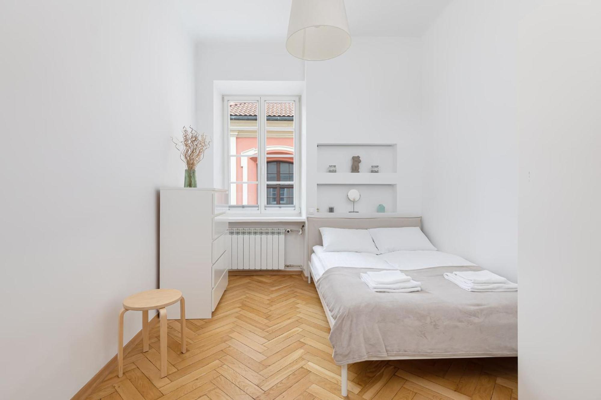 Stylish Apartment Swietojanska By Noclegi Renters Warszawa Zewnętrze zdjęcie