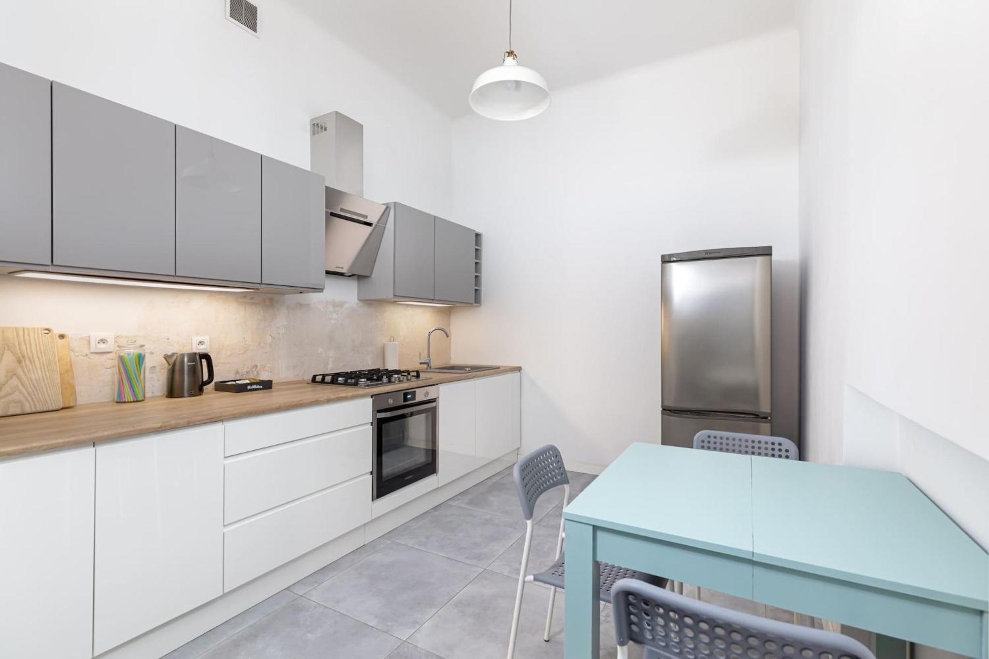 Stylish Apartment Swietojanska By Noclegi Renters Warszawa Zewnętrze zdjęcie